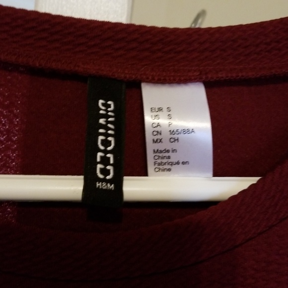 Super cute little top Burgandy - Picture 2 of 3